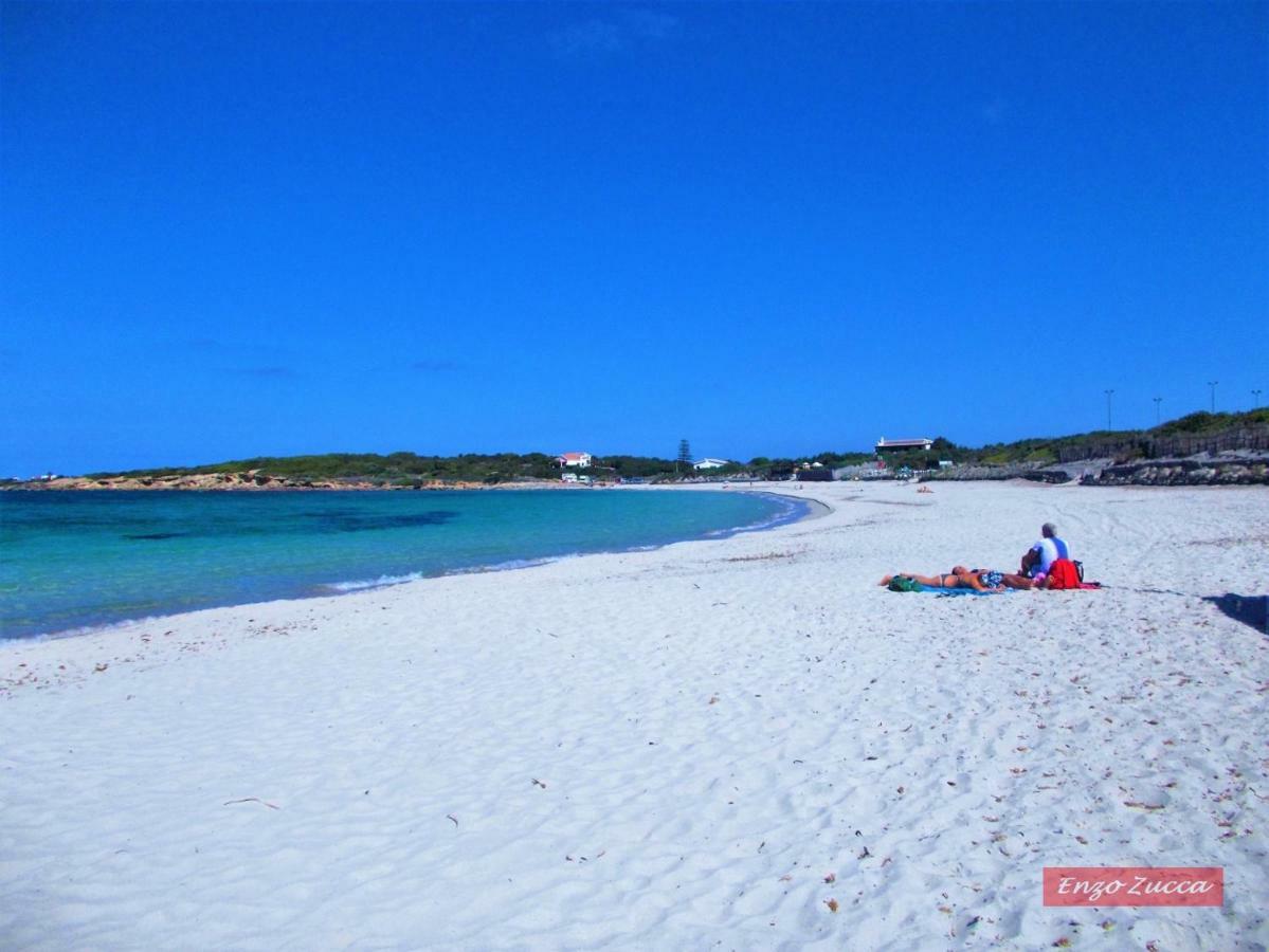 Pineta Spiaggia Grande Calasetta Exterior photo